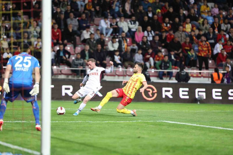 Trendyol Süper Lig: Kayserispor: 1 - Trabzonspor: 2 (maç Sonucu)
