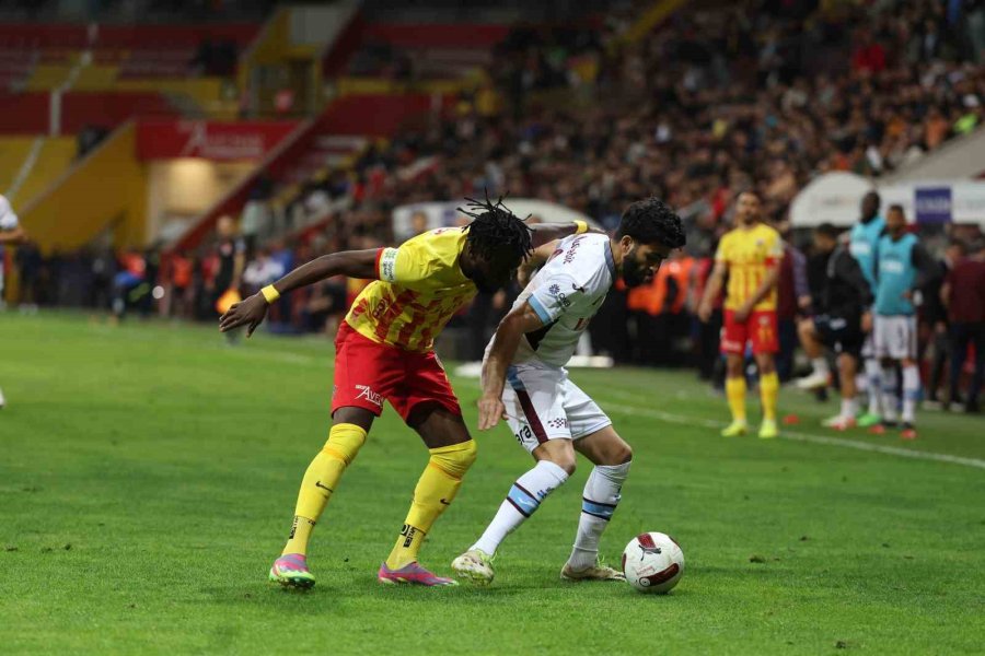 Trendyol Süper Lig: Kayserispor: 1 - Trabzonspor: 2 (maç Sonucu)