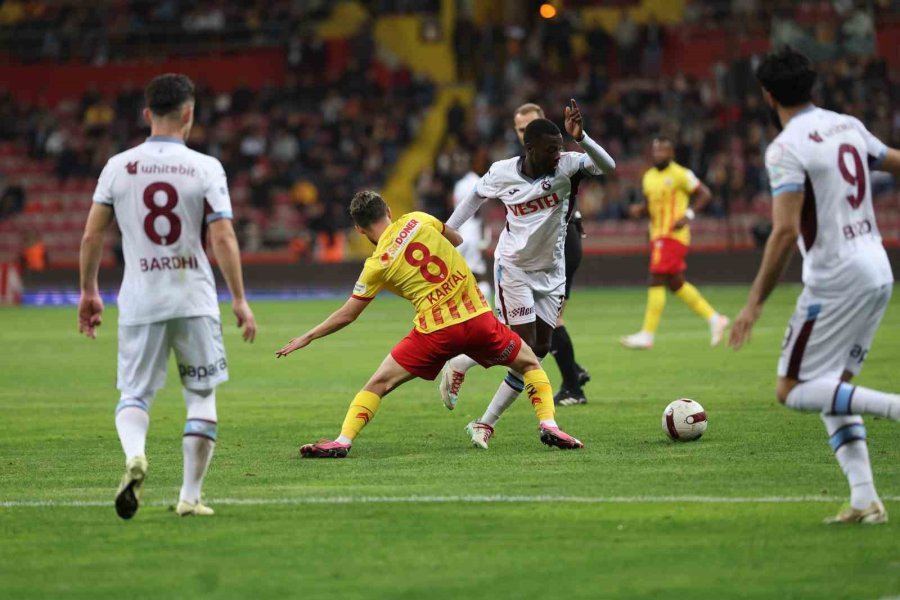 Trendyol Süper Lig: Kayserispor: 1 - Trabzonspor: 2 (maç Sonucu)