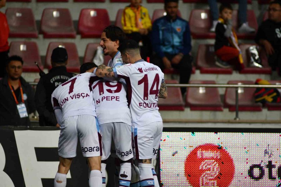 Trendyol Süper Lig: Kayserispor: 1 - Trabzonspor: 2 (maç Sonucu)
