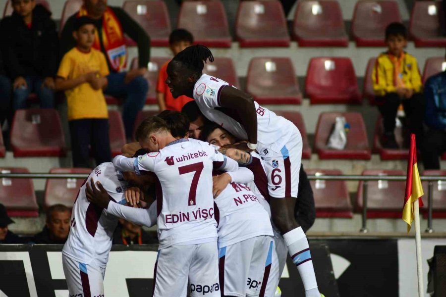Trendyol Süper Lig: Kayserispor: 1 - Trabzonspor: 2 (maç Sonucu)