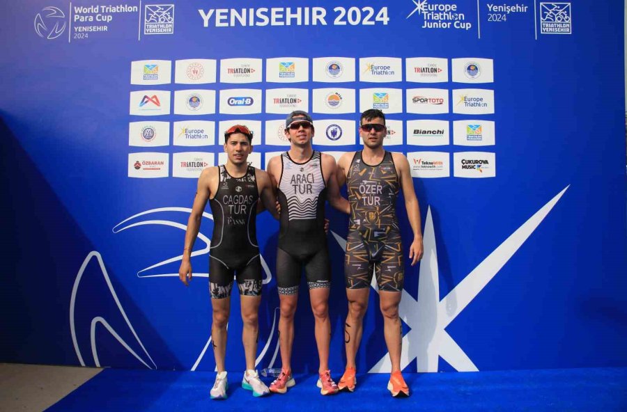 Türkiye Triatlon Elitler Türkiye Şampiyonası Sprint Mesafe Yarışı Yapıldı