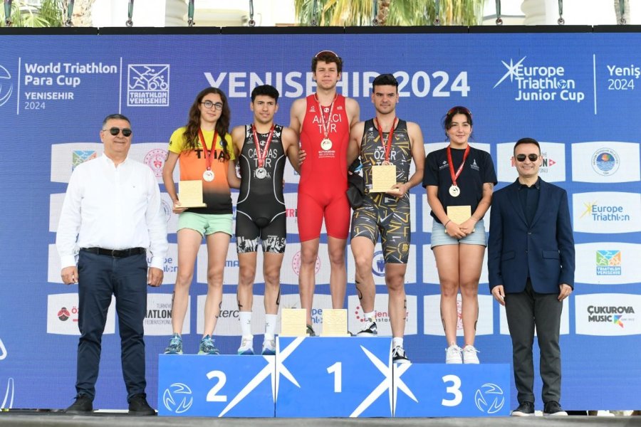 Türkiye Triatlon Elitler Türkiye Şampiyonası Sprint Mesafe Yarışı Yapıldı