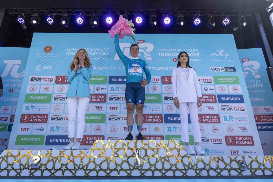 Cumhurbaşkanlığı Türkiye Bisiklet Turunun İlk Etabını Fabio Jakobsen Kazandı