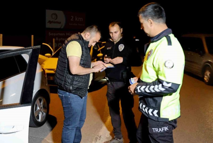 “cenazeden Geliyorum” Dedi, 0.51 Promil Alkollü Çıktı