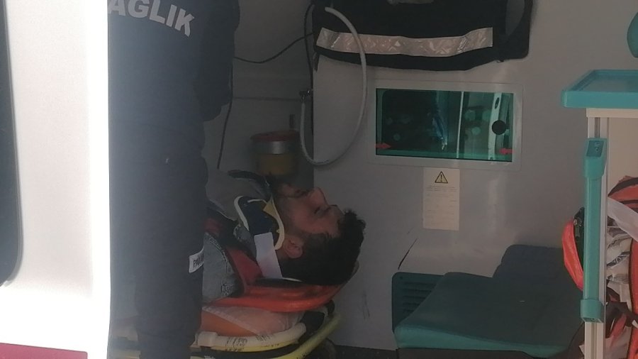 Motosiklet Sürücüsü Ölümden Döndü