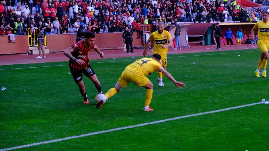 Eskişehirspor, 1926 Polatlı Belediyespor’a 1-0 Mağlup Oldu
