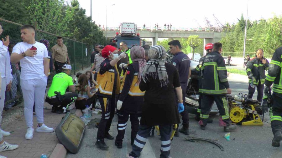 Kontrolden Çıkan Otomobil Takla Attı: 2’si Ağır 4 Yaralı