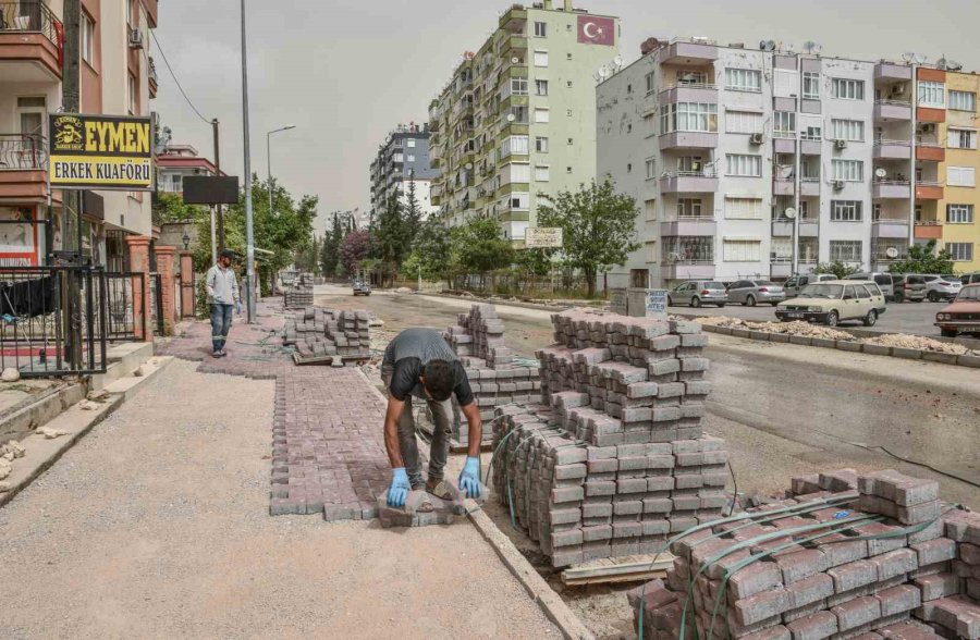 Kepez’den 4 Mahalleye Konforlu Yaya Yolu