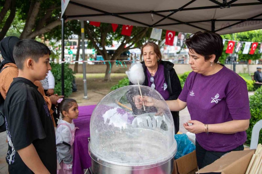 Mersin’de 1. Uluslararası Çocuk Festivali Başladı