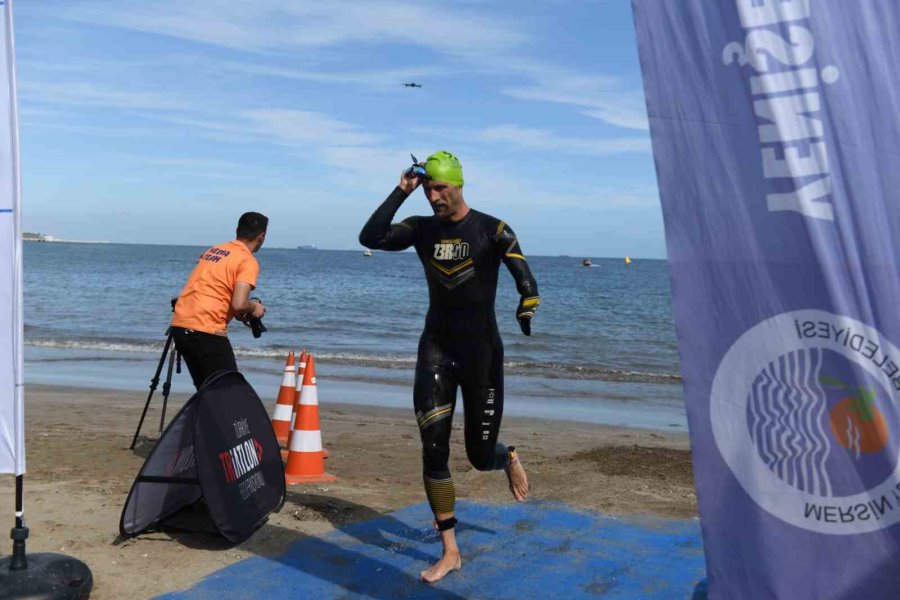 Dünya Paratriatlon Kupası’nda Tarih Yazıldı