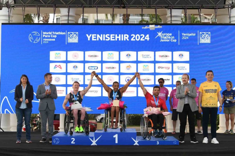 Dünya Paratriatlon Kupası’nda Tarih Yazıldı