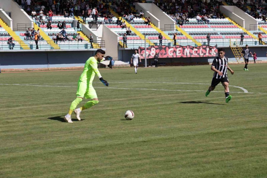 Tff 2.lig: 68 Aksaray Belediyespor: 0 - Sarıyer: 0