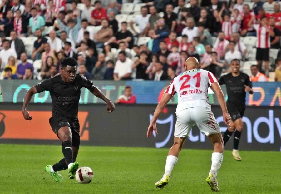 Trendyol Süper Lig: Antalyaspor: 2 - Hatayspor: 1 (maç Sonucu)