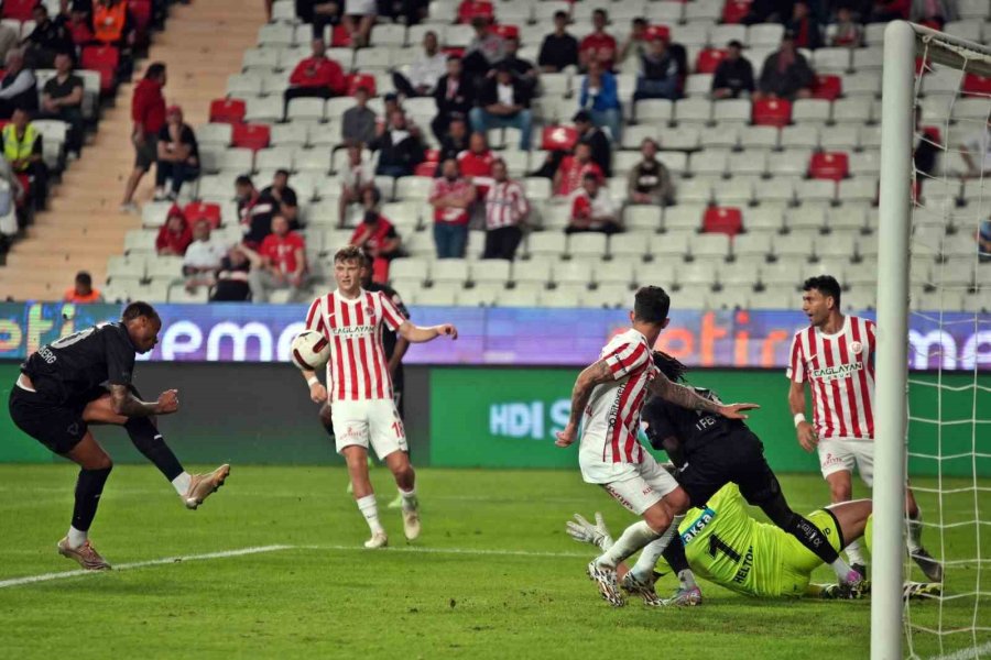 Trendyol Süper Lig: Antalyaspor: 2 - Hatayspor: 1 (maç Sonucu)