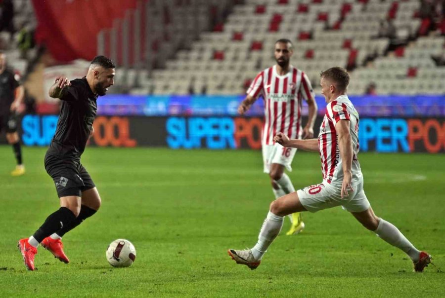 Trendyol Süper Lig: Antalyaspor: 2 - Hatayspor: 1 (maç Sonucu)