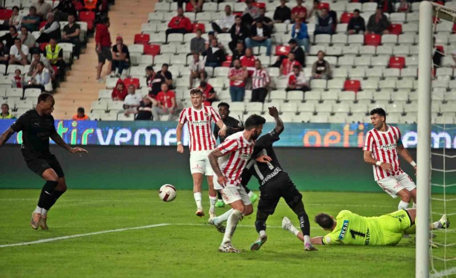 Trendyol Süper Lig: Antalyaspor: 2 - Hatayspor: 1 (maç Sonucu)