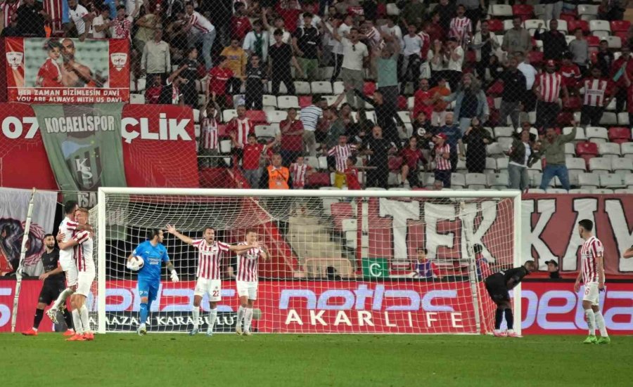Trendyol Süper Lig: Antalyaspor: 2 - Hatayspor: 1 (maç Sonucu)