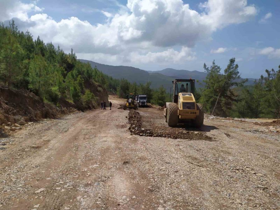 Antalya Büyükşehir Belediyesi Alanya’da Yeni Yol Açtı