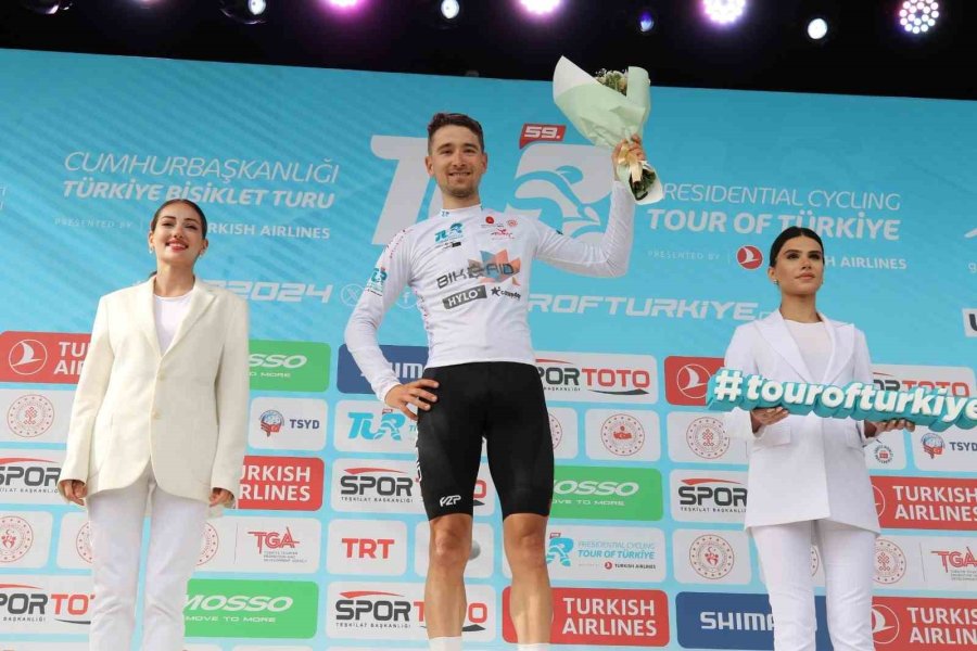 59. Cumhurbaşkanlığı Türkiye Bisiklet Turu’nun Kemer-kaş Etabını Max Kanter Kazandı