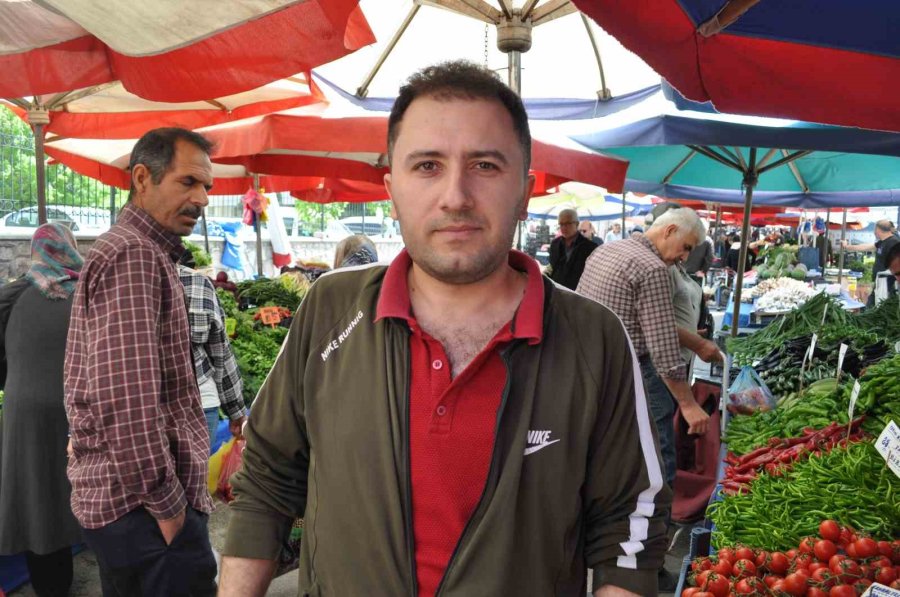 Sıcaklıkların Artmasıyla Pazar Tezgâhlarında Fiyatlar Yarıya Kadar Düştü