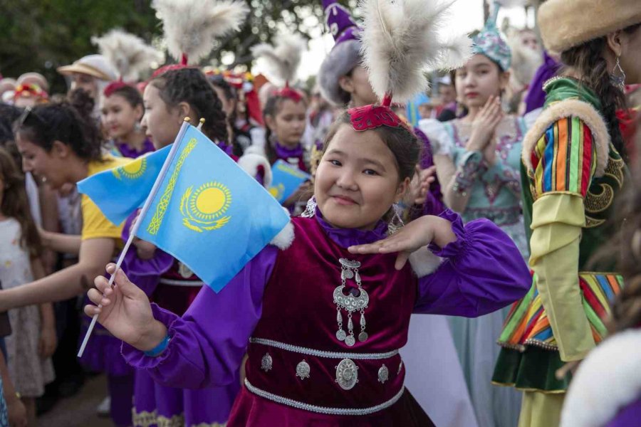 Büyükşehir ’dünya Çocuklarını’ Mersin’de Buluşturdu