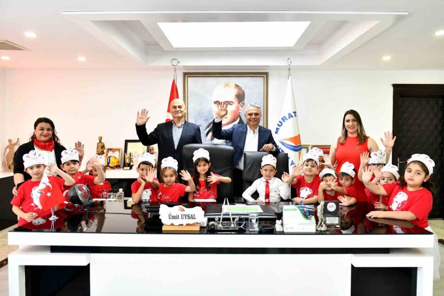 Muratpaşa’da 23 Nisan Coşkusu