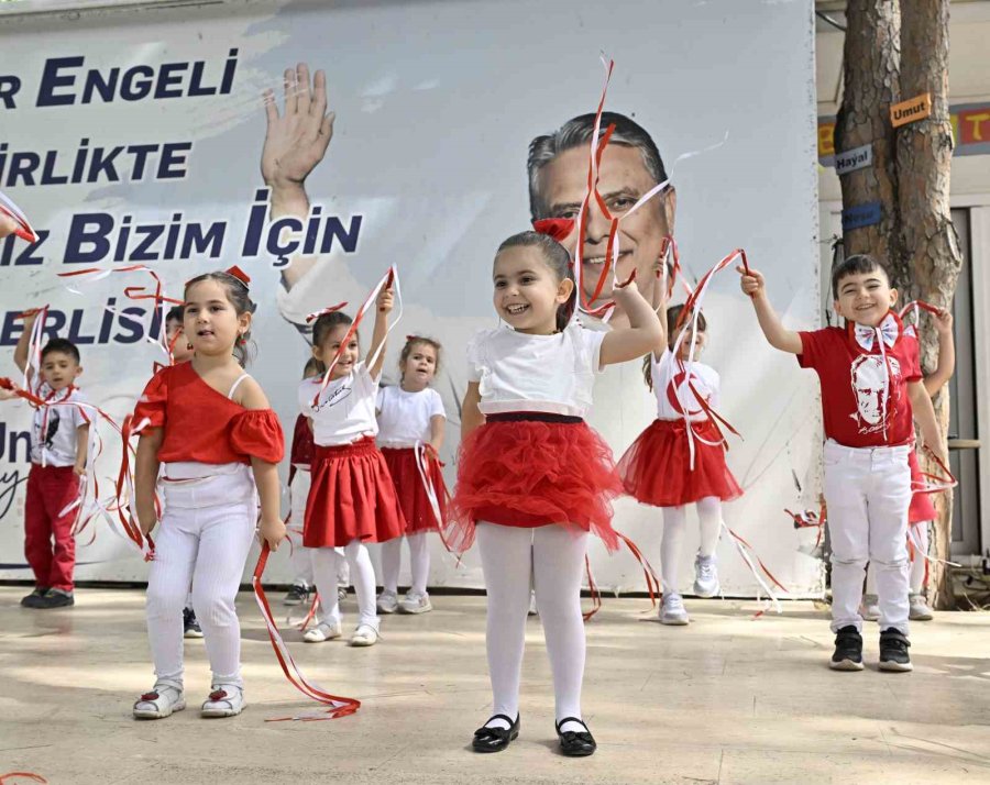 Muratpaşa’da 23 Nisan Coşkusu