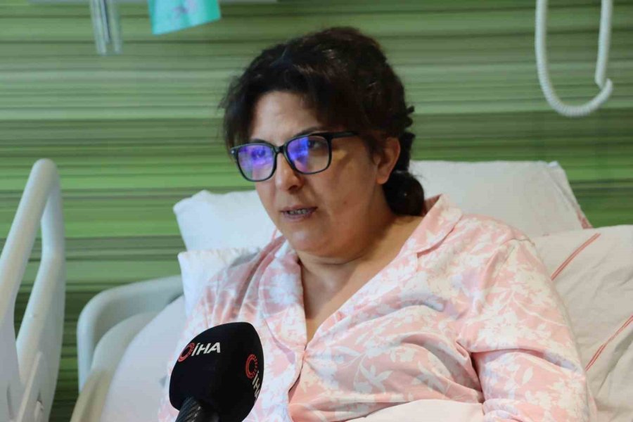 Beyin Tümörünü Burun Deliğinden Çıkardılar