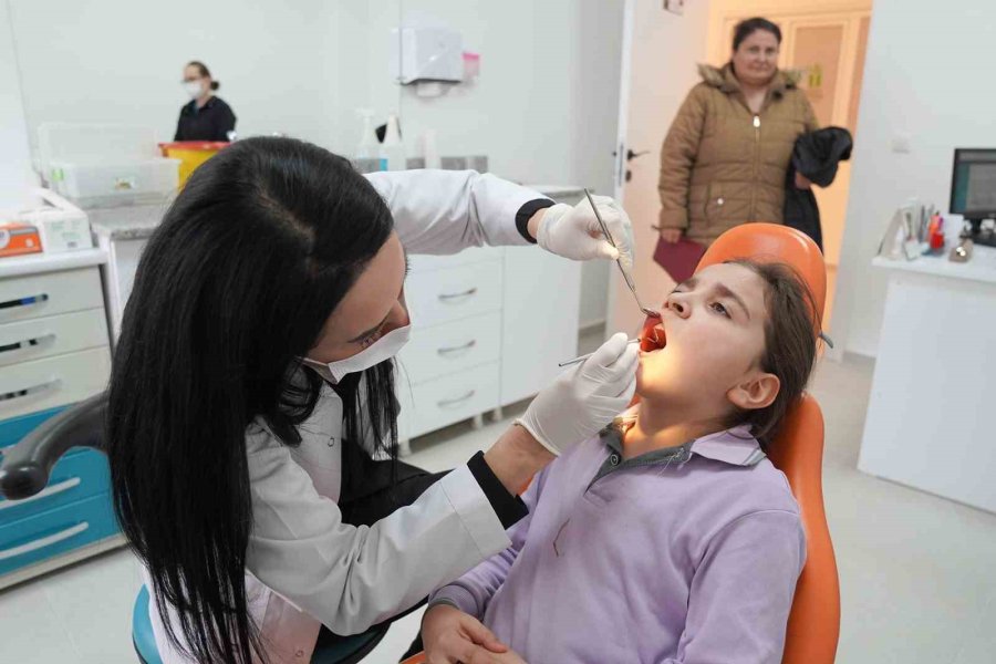 Tepebaşı’nda Çocuklar Geleceğe Umutla Bakıyor