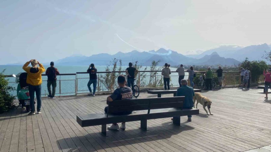Türk Yıldızlarının Provası Bile Nefes Kesti