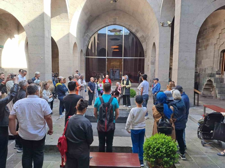 Turistik Diyarbakır Ekspresi’nden Kayseri’de "turizm" Molası