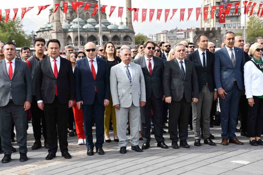 Kayseri’de 23 Nisan Ulusal Egemenlik Ve Çocuk Bayramı Kutlandı