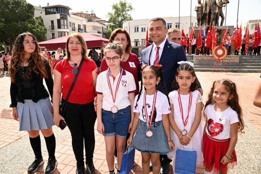 Manavgat’ta 23 Nisan Coşkuyla Kutlandı