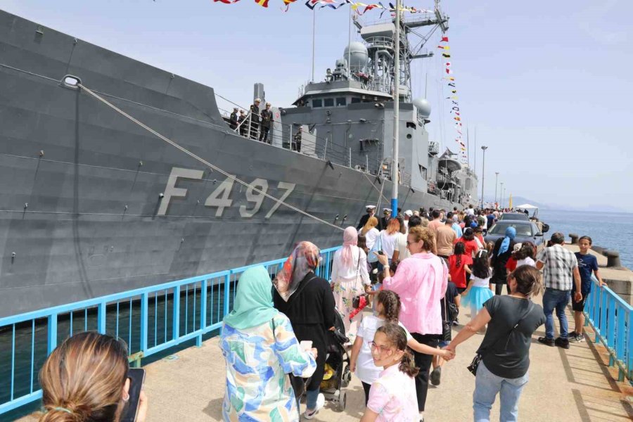 Alanya Protokolü Tgc Göksu Fırkateyni’ni Ziyaret Etti