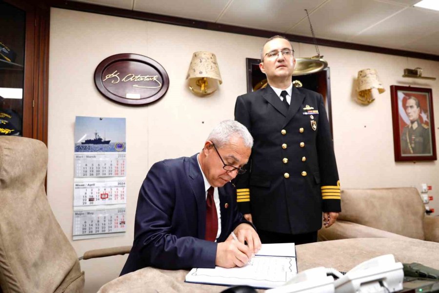 Alanya Protokolü Tgc Göksu Fırkateyni’ni Ziyaret Etti