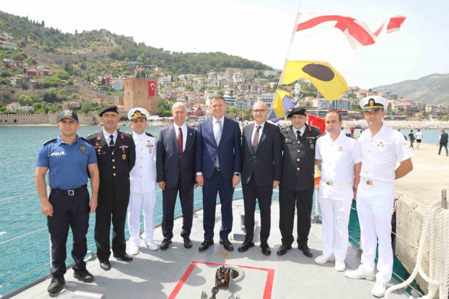 Alanya Protokolü Tgc Göksu Fırkateyni’ni Ziyaret Etti