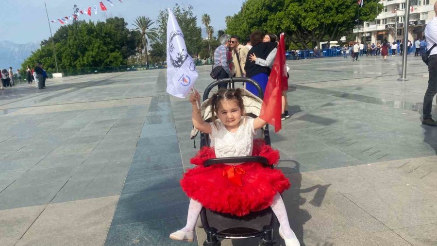 Antalya’da 23 Nisan Kutlama Programları Başladı