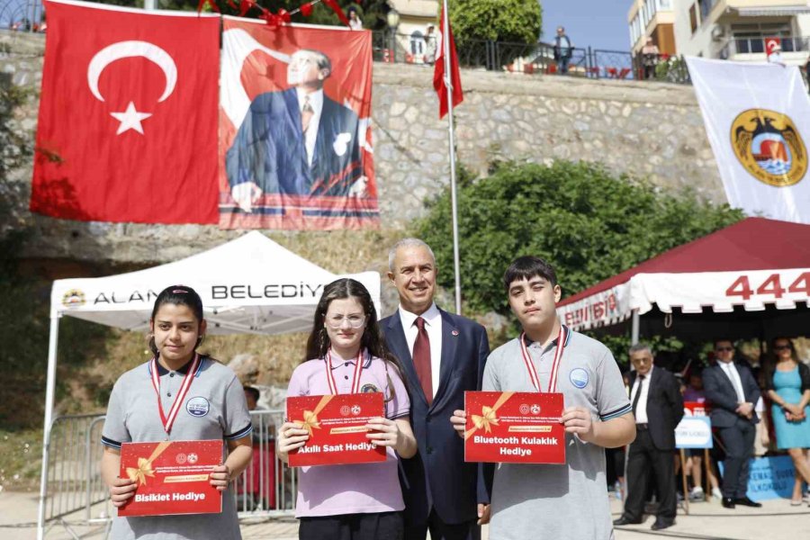 Dünya Çocukları 23 Nisan’da Alanya’da Buluştu