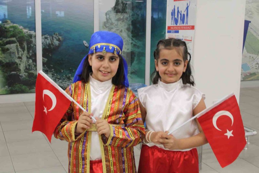 Gazipaşa-alanya Havalimanı’nda 23 Nisan Coşkusu