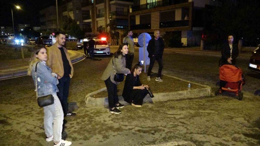 İki Otomobilin Çarpıştığı Kazada 3 Kişi Yaralandı