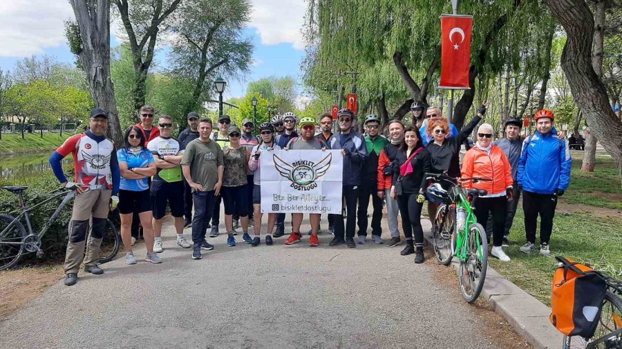25 Kişi Bisiklete Özendirmek İçin Planladı