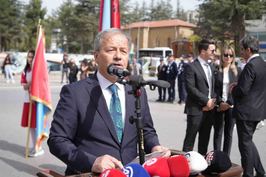 Niğde’de 23 Nisan Ulusal Egemenlik Ve Çocuk Bayramı Kutlandı