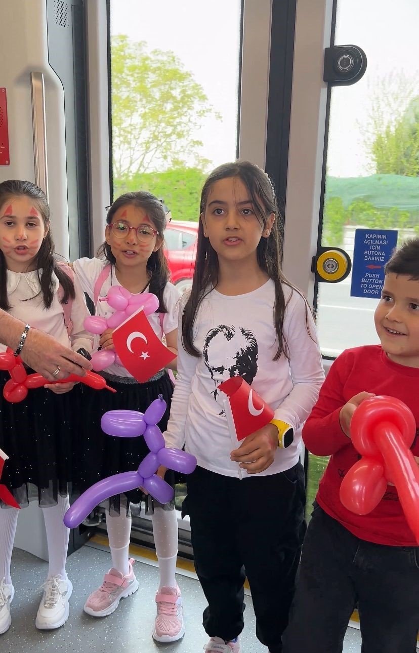 Büyükşehir Ulaşım A.ş.’nin “çocuk Treni” İle Eğlenceli Yolculuk