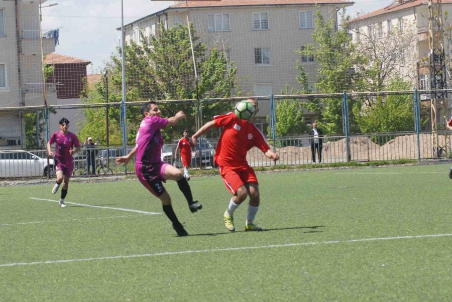 Kayseri 2. Amatör Küme: Bayraktarspor: 4-yeni Mahallespor: 2