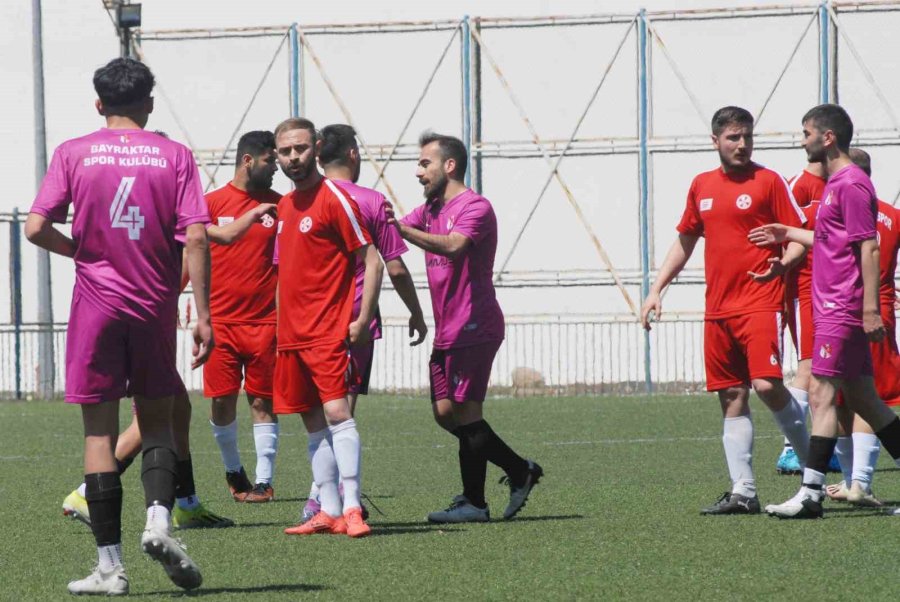Kayseri 2. Amatör Küme: Bayraktarspor: 4-yeni Mahallespor: 2