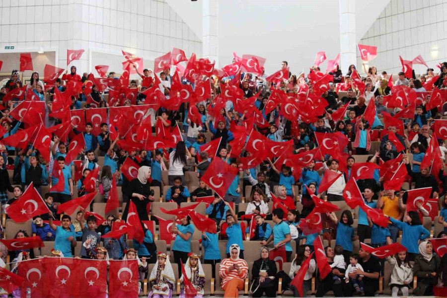 Konya’da 23 Nisan Ulusal Egemenlik Ve Çocuk Bayramı Coşkuyla Kutlandı