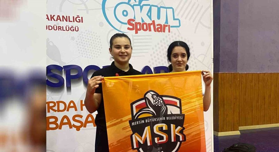 Kır Çiçekleri Türkiye Şampiyonasından Başarıyla Döndü