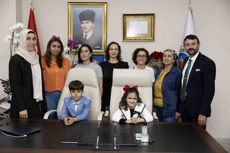 Akdeniz’de Başkanlık Koltuğuna Çocuklar Oturdu