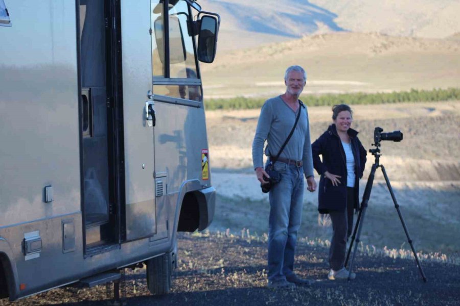 Meke Gölü Havaların Isınmasıyla Yabancı Turistlerin Uğrak Yeri Oluyor